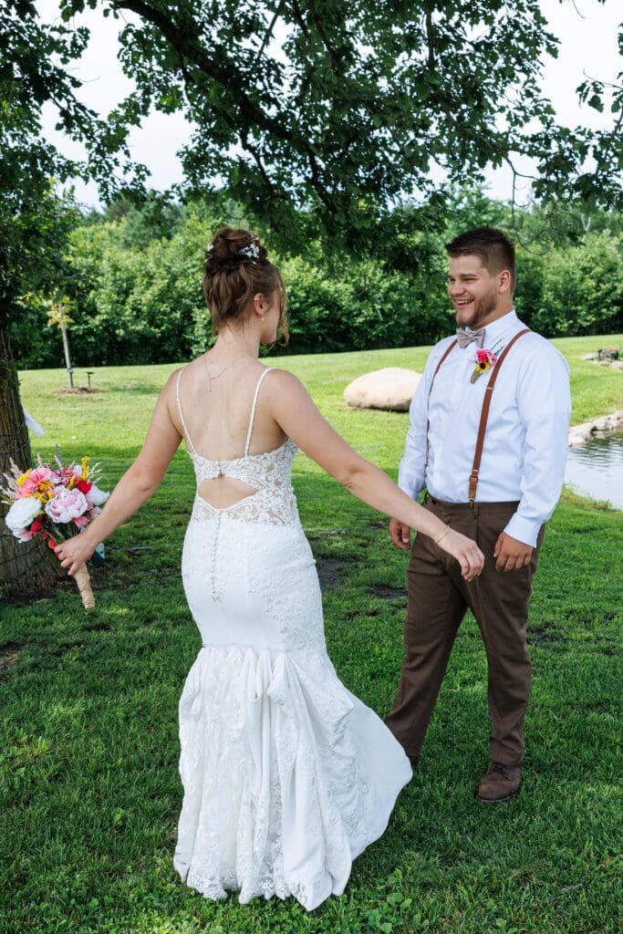 Mindi Jennings Photography wedding and engagement photographer in Minnesota MN Central MN near St. Cloud