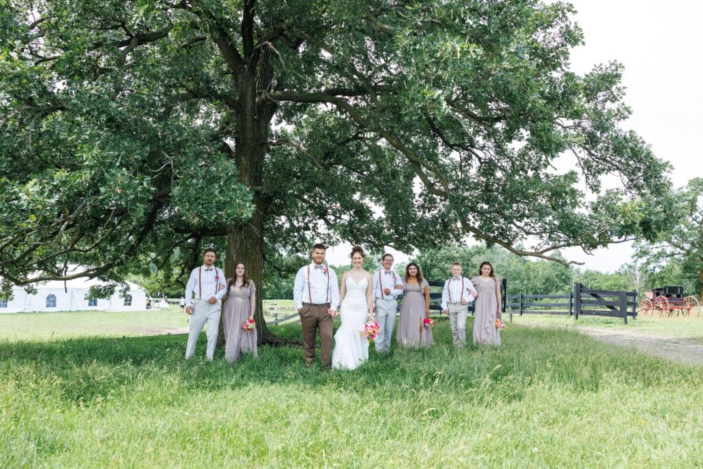 Mindi Jennings Photography wedding and engagement photographer in Minnesota MN Central MN near St. Cloud