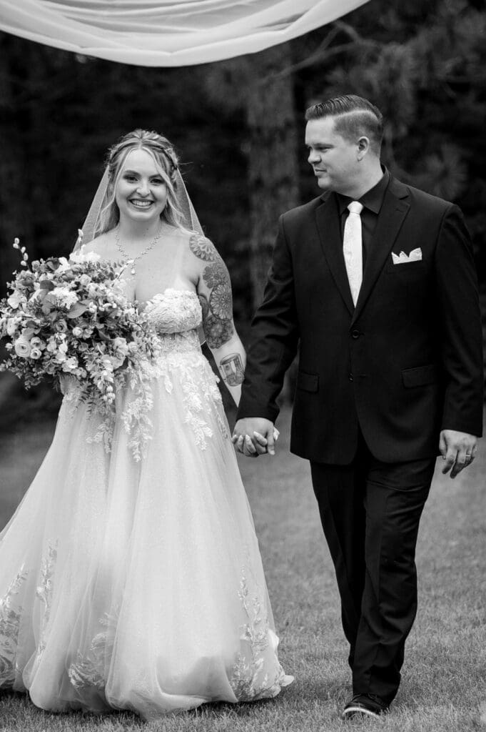 Central MN wedding photographer, true to color, little falls, minnesota, st. cloud, brainerd, onamia, pierz, hillman, milaca, photography, photographer