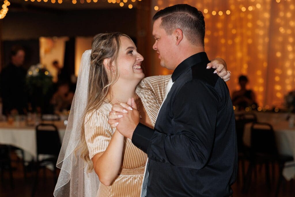 Central MN wedding photographer, true to color, little falls, minnesota, st. cloud, brainerd, onamia, pierz, hillman, milaca, photography, photographer