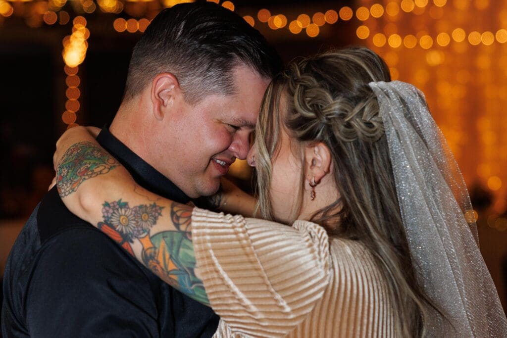 Central MN wedding photographer, true to color, little falls, minnesota, st. cloud, brainerd, onamia, pierz, hillman, milaca, photography, photographer