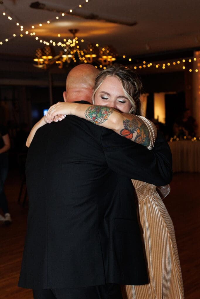 Central MN wedding photographer, true to color, little falls, minnesota, st. cloud, brainerd, onamia, pierz, hillman, milaca, photography, photographer