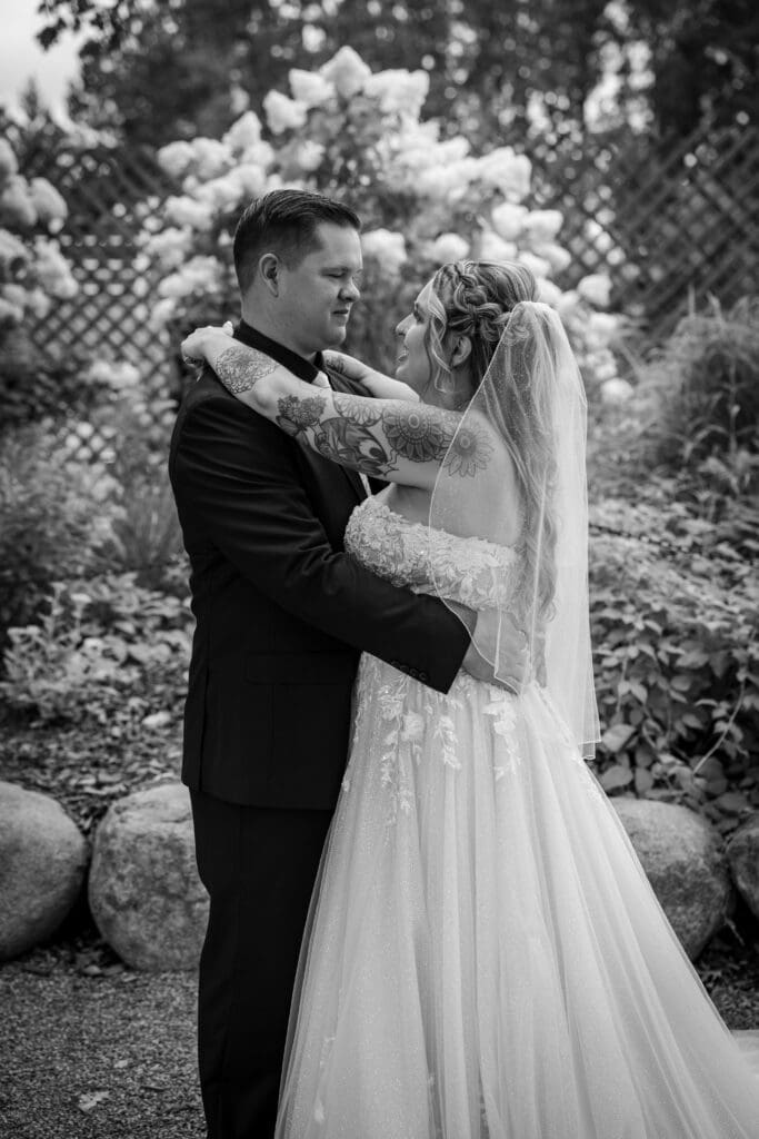 Central MN wedding photographer, true to color, little falls, minnesota, st. cloud, brainerd, onamia, pierz, hillman, milaca, photography, photographer