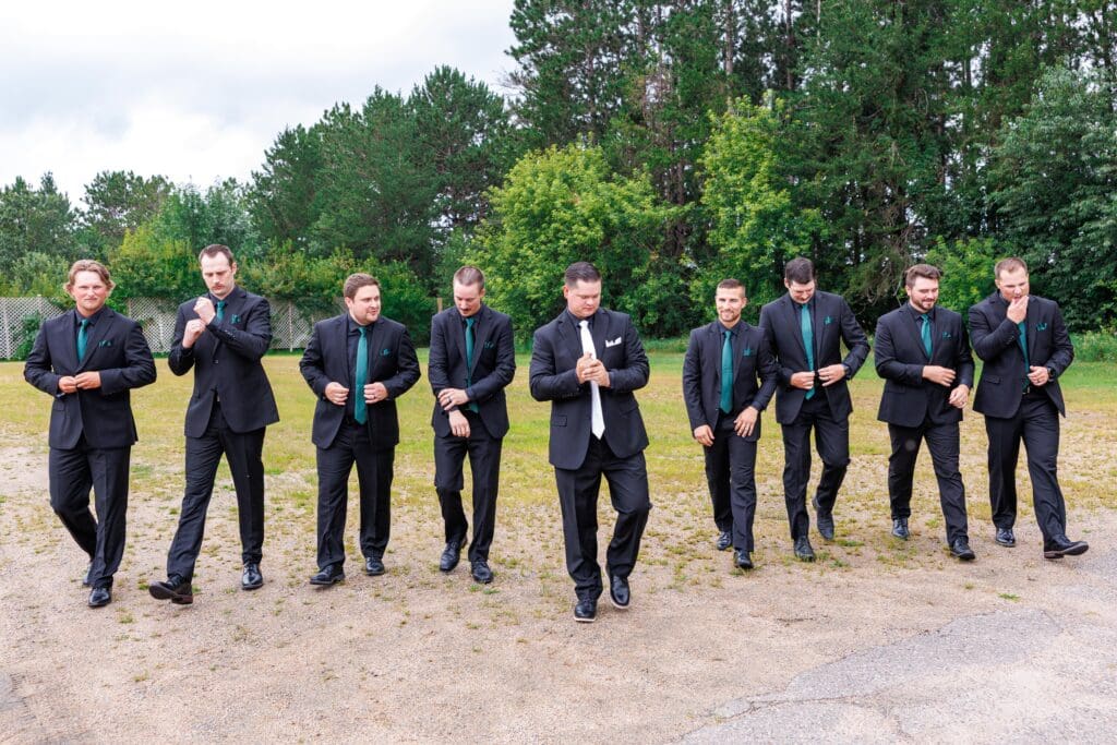 Central MN wedding photographer, true to color, little falls, minnesota, st. cloud, brainerd, onamia, pierz, hillman, milaca, photography, photographer