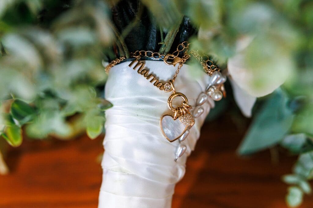 Central MN wedding photographer, true to color, little falls, minnesota, st. cloud, brainerd, onamia, pierz, hillman, milaca, photography, photographer