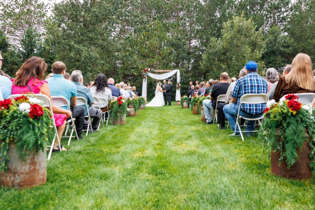 Central MN wedding photographer, true to color, little falls, minnesota, st. cloud, brainerd, onamia, pierz, hillman, milaca, photography, photographer